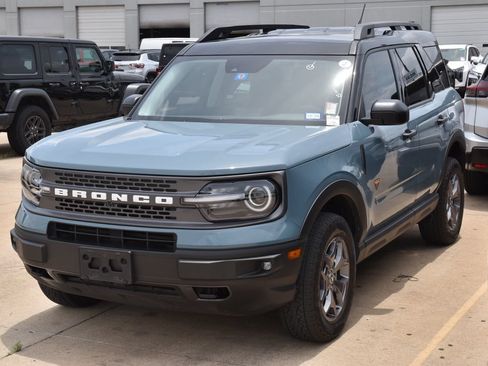 Used 2023 Ford Bronco Sport Badlands AWD/4WD image 2