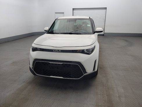 Used 2025 Kia Soul LX w/ LX Technology Package image 15