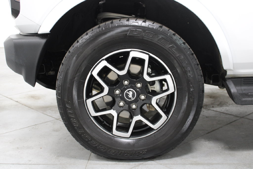 Used 2025 Ford Bronco Outer Banks AWD/4WD image 63