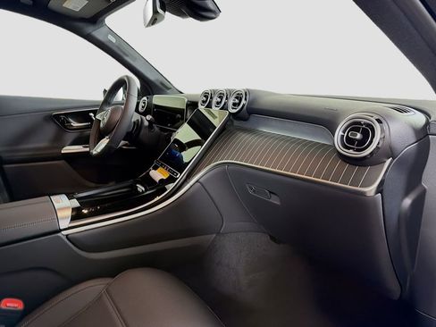 New 2026 Mercedes-Benz GLC 300 4MATIC image 32