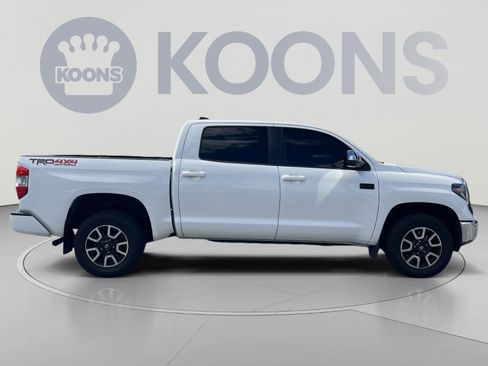 Used 2020 Toyota Tundra Limited w/ Limited Premium Package AWD/4WD image 8