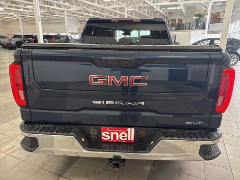 Used 2022 GMC Sierra 1500 SLT w/ SLT Convenience Package AWD/4WD image 4