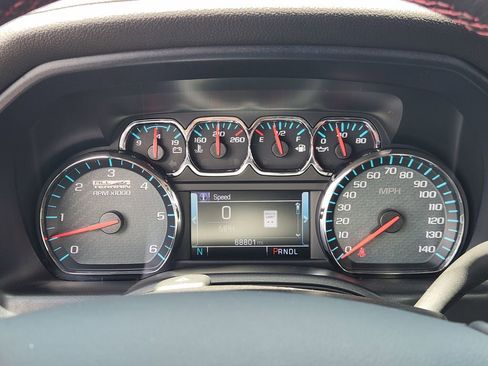 Used 2018 GMC Sierra 1500 SLT w/ All Terrain Package AWD/4WD image 16