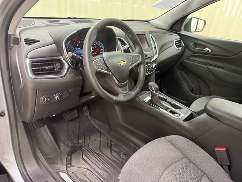 Certified 2024 Chevrolet Equinox LT w/ LPO, Floor Liner Package FWD image 30