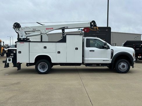 New 2024 Ford F550 4x4 SuperCab Super Duty image 2