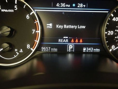 Used 2023 Nissan Altima 2.5 SV image 14