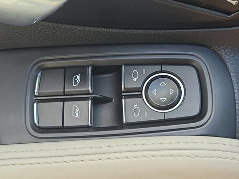 Used 2020 Porsche 718 Boxster RWD image 14