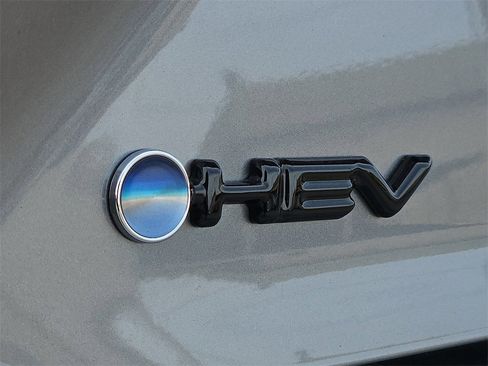 New 2026 Toyota Camry SE image 10