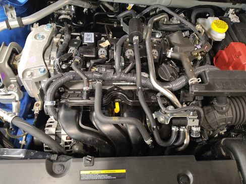 Used 2025 Nissan Sentra SV FWD image 30