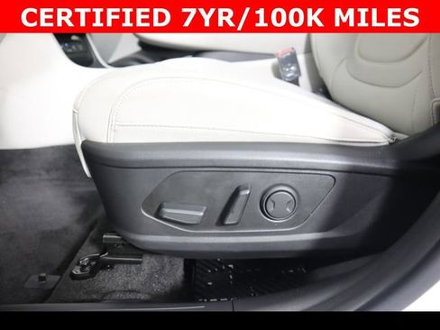 Used 2025 Hyundai Tucson Limited image 21