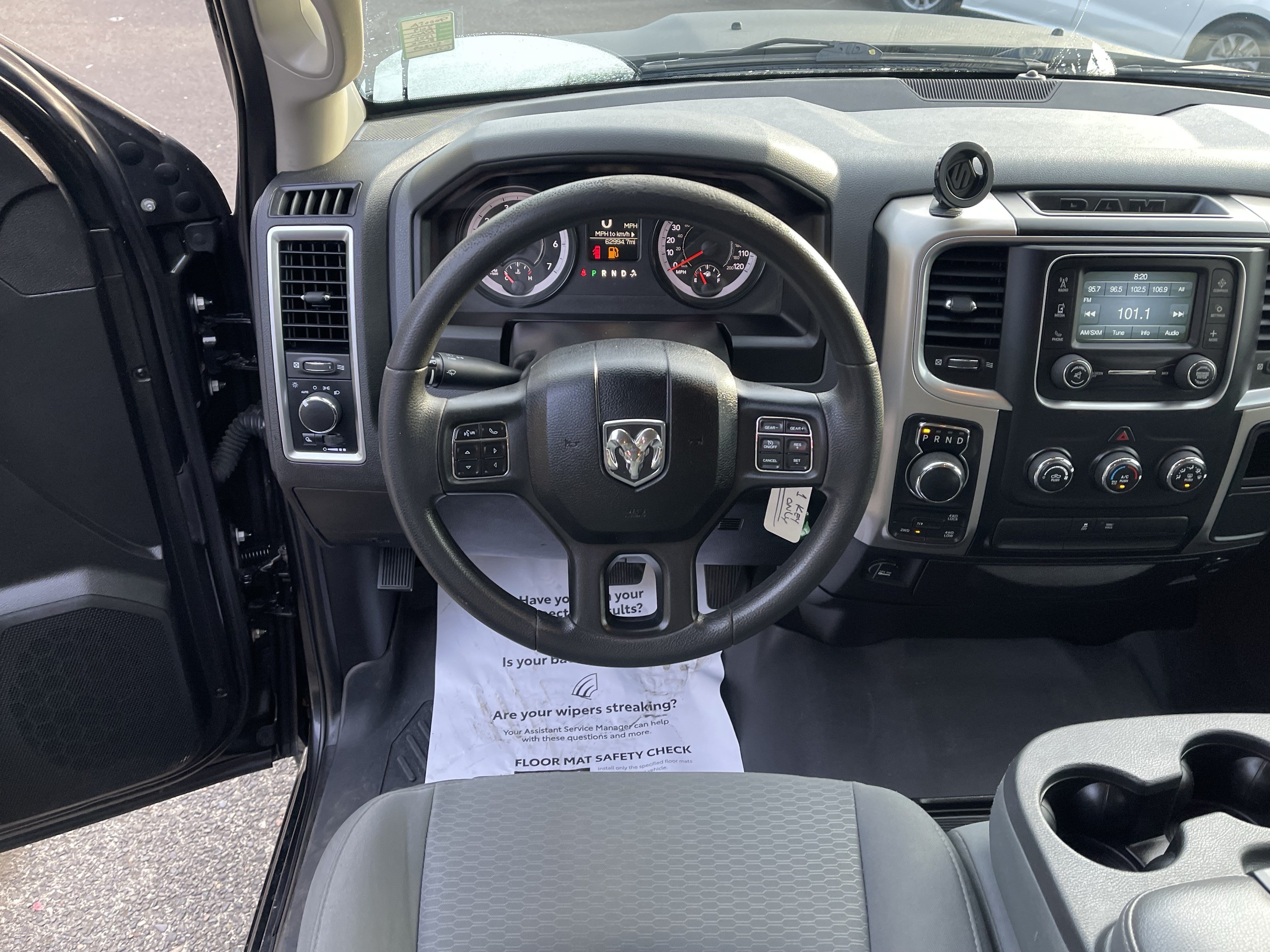 Used 2019 RAM 1500 Classic SLT AWD/4WD image 13