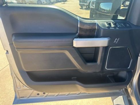 Used 2022 Ford F250 Lariat w/ FX4 Off-Road Package AWD/4WD image 11