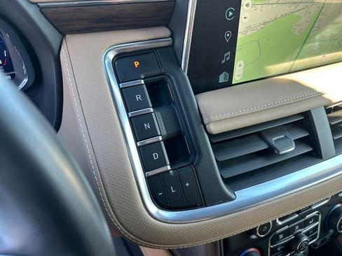 Certified 2024 Chevrolet Suburban Premier image 25