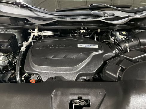Used 2018 Honda Odyssey Elite image 27
