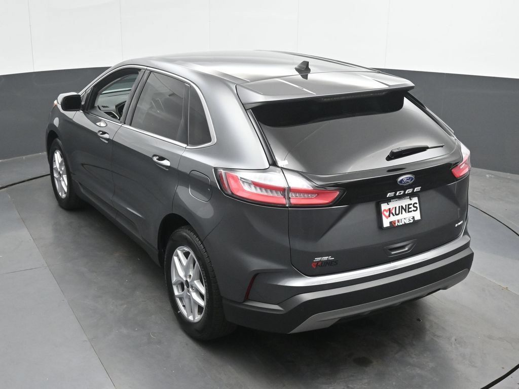 Used 2024 Ford Edge SEL AWD/4WD image 36