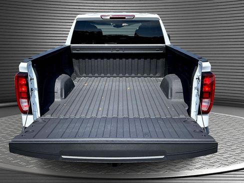 Used 2025 GMC Sierra 1500 Pro w/ Pro Value Package image 33