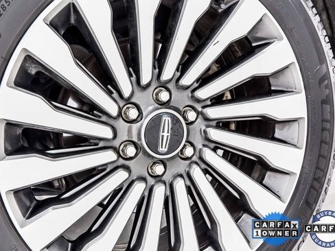 Used 2021 Lincoln Navigator Reserve w/ Luxury Package image 39