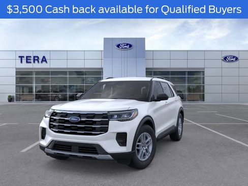 New 2026 Ford Explorer Active image 2