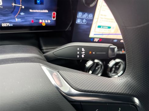 New 2025 Chevrolet Blazer EV LT image 23