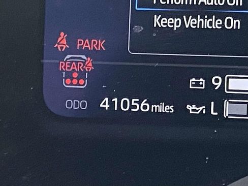 Used 2024 Toyota Sequoia Limited image 26