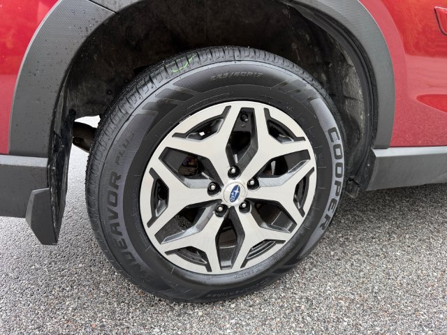 Certified 2023 Subaru Forester Premium AWD/4WD image 21