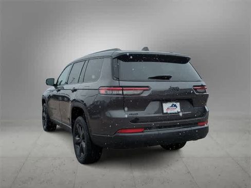 New 2025 Jeep Grand Cherokee L Altitude image 6