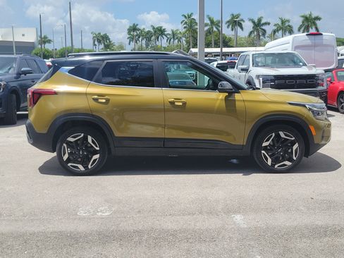 Used 2024 Kia Seltos SX AWD/4WD image 5