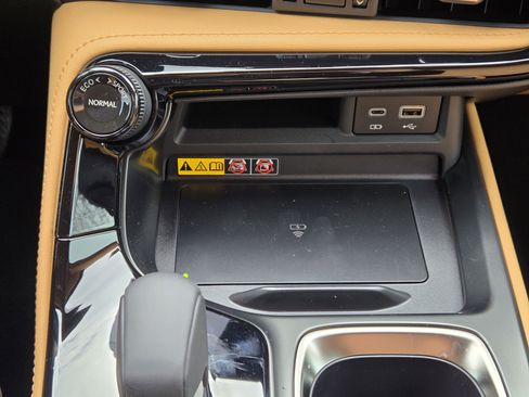 New 2026 Lexus NX 350h 350h Luxury image 14