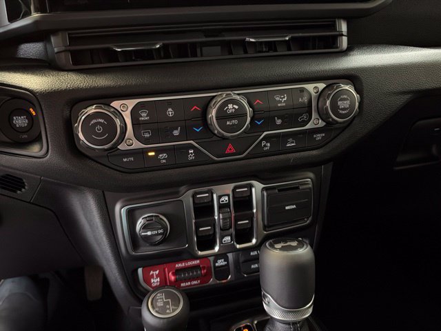 New 2027 Jeep Wrangler Unlimited Rubicon 392 AWD/4WD image 16