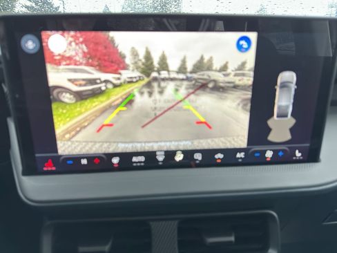 New 2025 Ford Maverick XLT w/ XLT Luxury Package image 30