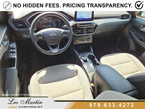 Used 2020 Ford Escape SE FWD image 11