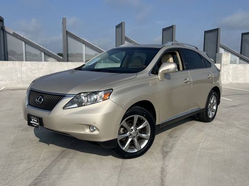 Used 2012 Lexus RX 350 AWD w/ Premium Pkg image 2