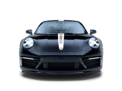 Used 2023 Porsche 911 Carrera S RWD image 3