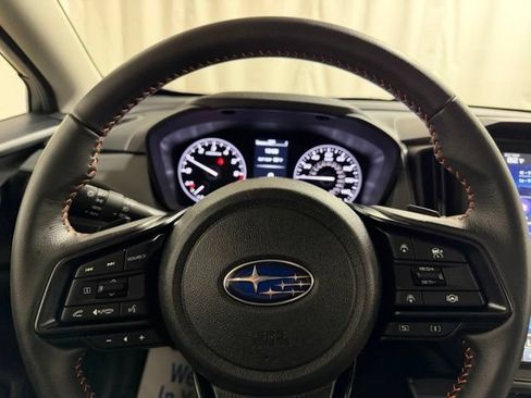 Certified 2024 Subaru Crosstrek 2.5i Limited w/ Crosstrek Mirror Package AWD/4WD image 11