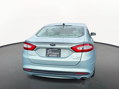 Used 2013 Ford Fusion SE FWD image 4