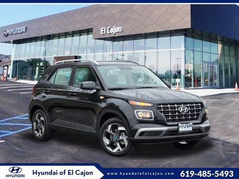 New 2025 Hyundai Venue SEL image 1