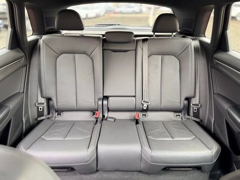 Certified 2025 Audi Q3 2.0T Premium image 20