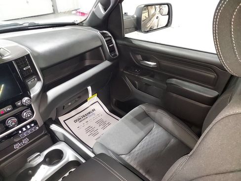 New 2026 RAM 1500 Express AWD/4WD image 11