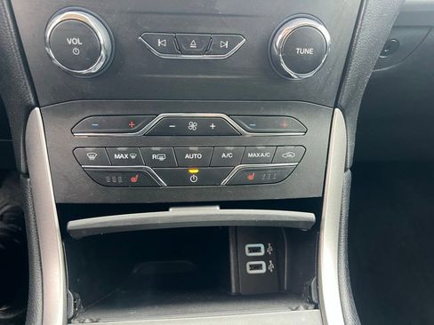 Used 2016 Ford Edge SEL w/ Equipment Group 201A image 15