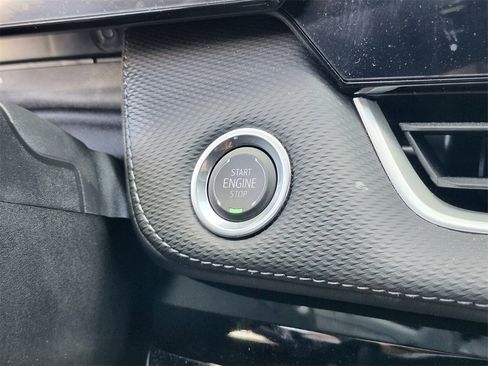 Used 2026 Chevrolet Equinox LT w/ Convenience Package II image 22