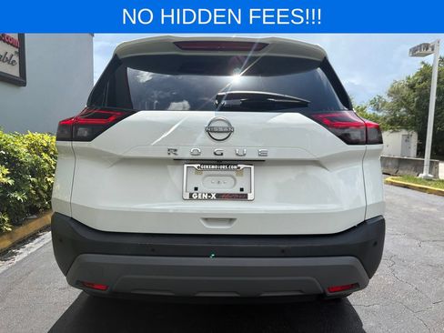 Used 2023 Nissan Rogue S FWD image 6