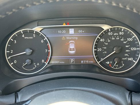 Used 2024 Nissan Altima 2.5 SV w/ SV Premium Package FWD image 23