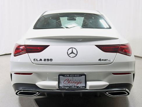Used 2022 Mercedes-Benz CLA 250 4MATIC image 13
