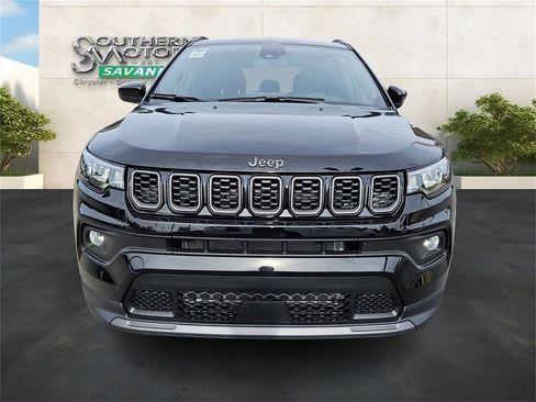 New 2026 Jeep Compass Latitude image 8
