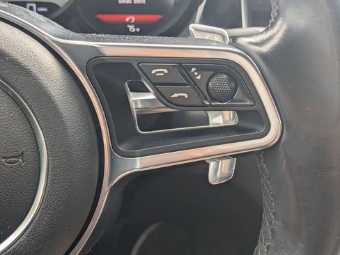 Used 2017 Porsche Macan S image 14