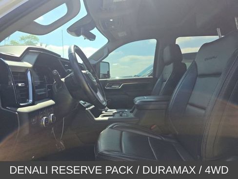 Used 2024 GMC Sierra 2500 Denali w/ Denali Reserve Package AWD/4WD image 4