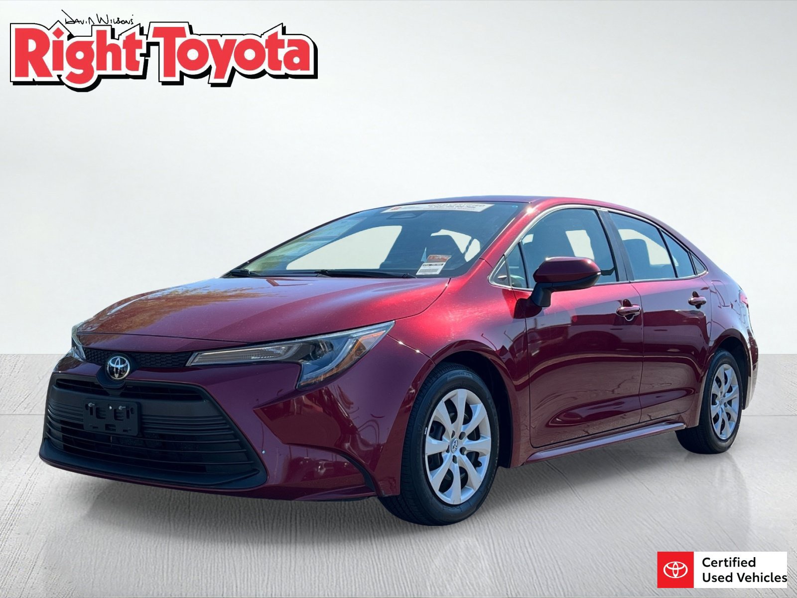 Certified 2025 Toyota Corolla LE FWD image 1