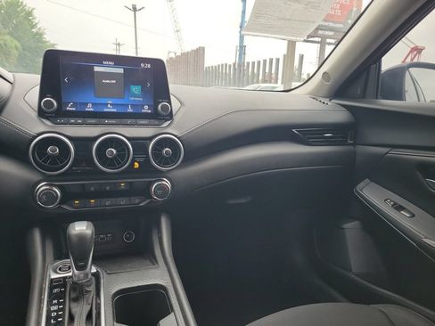 Used 2025 Nissan Sentra SV FWD image 12
