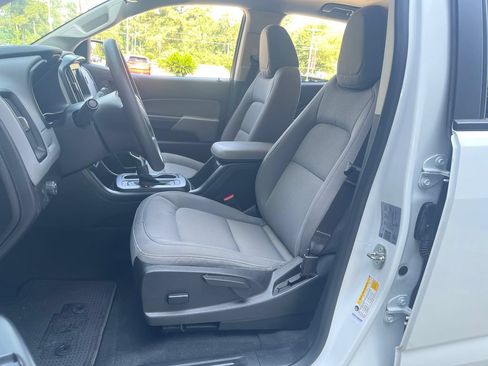 Used 2022 Chevrolet Colorado W/T w/ Custom Special Edition RWD image 12