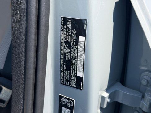 Certified 2026 Volvo XC90 B6 Plus AWD/4WD image 25